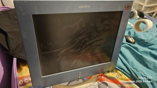 Advent lcd computer - 17",