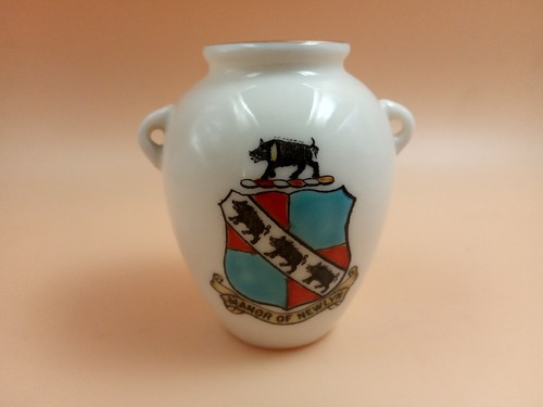 Goss crested china - goss, of
