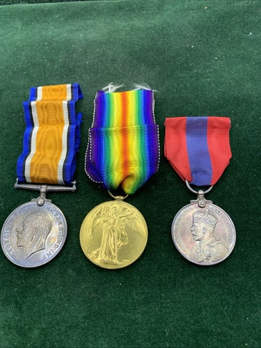 Ww1 medal pair war victory - war,