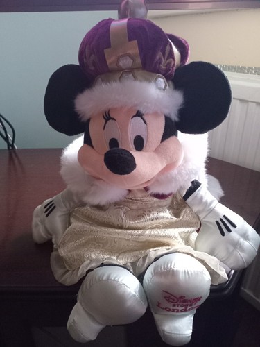 Genuine disney store london - disney,