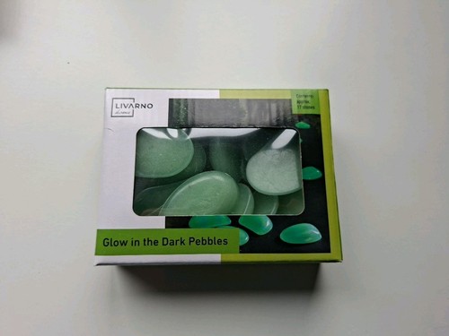 Glow the dark - glow, pebbles