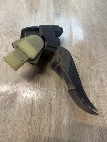 Ford transit throttle pedal - ford,