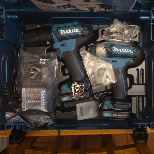 Makita clx228aj 12v max impact - 12v,