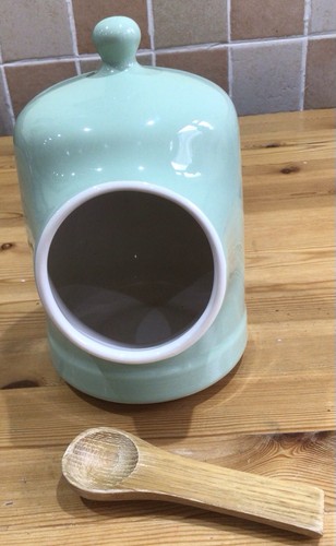 Mint coloured salt - coloured, and