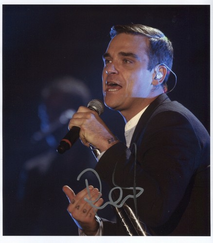 Robbie williams signed photo - robbie,