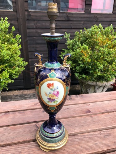 1930s 40s ornate quality - ornate,