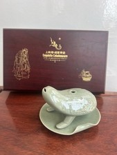 New Yue Dynasty Kiln Celadon Exquisite Celadonware of Cixi Frog on Lilly Pad 