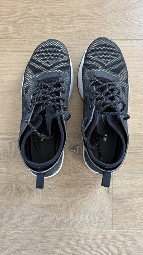Reebok trainers black white