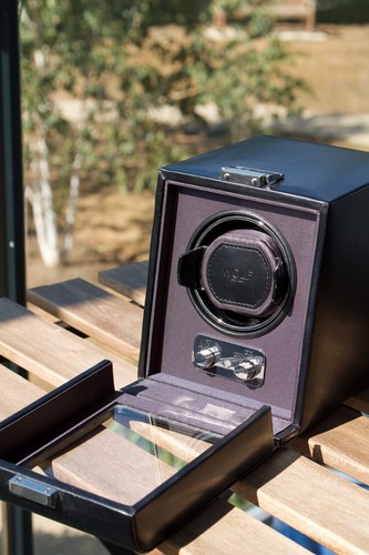 Wolf watch winder - watch, 2.1