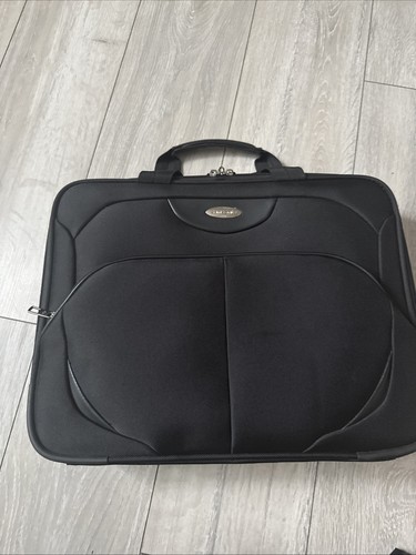 Brand new samsonite black - samsonite|,