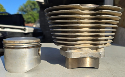 Ducati 450 piston - piston, cylinder