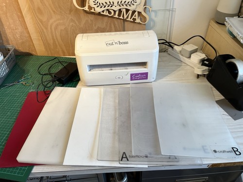 Die cutting and embossing - cutting,