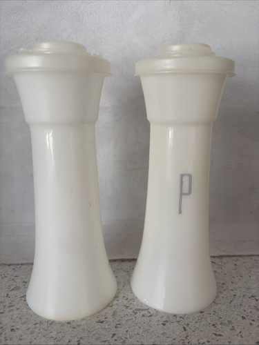 Vtg tupperware large hourglass - vtg,