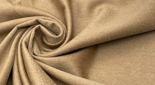 Heavy camel colour