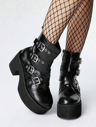 Gothic grunge punk metal - grunge,