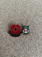 Lest We Forget Remembrance and a Wrexham AFC  metal/enamel  pin badge,