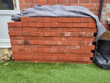 Red Bricks 800 plus in total