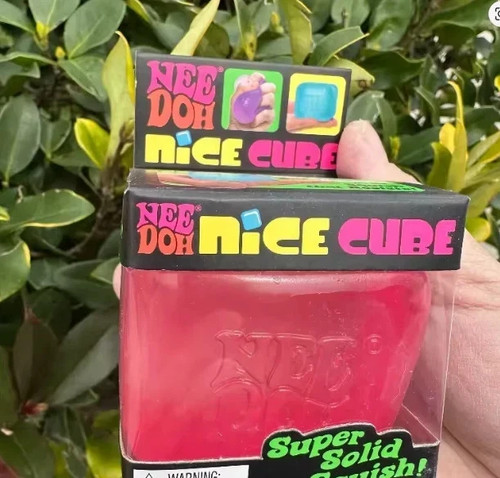 Hot schylling nice - nice, cube