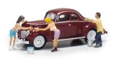 N Scale. Woodland Scenics