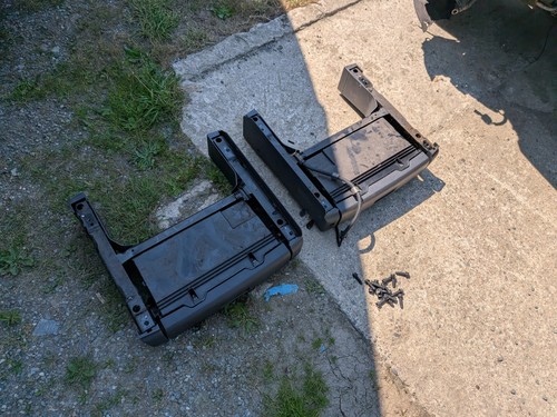Touran front seat - vw,