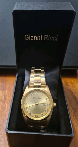 Stunning gold tone gianni - gold,
