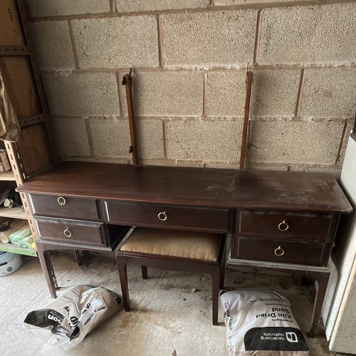 Stag dark wood - dark, table
