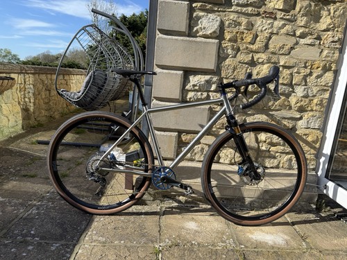Singular titanium gravel - singular,