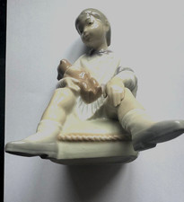 NAO PORCELAIN - GIRL WITH