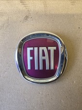 07-16 Fiat 500 Boot Emblem