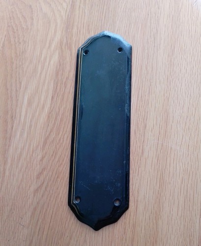 Victorian black gloss ceramic - black,