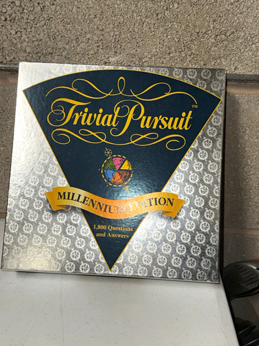 Hasbro trivial pursuit - hasbro,