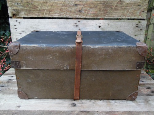 Vintage delivery box laundry - delivery, box/laundry