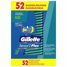 GILLETTE CUSTOM PLUS BOX OF
