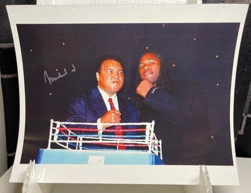 Colour 8x10 signed autograph - 8x10,