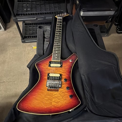 Washburn electric guitar - a-20,