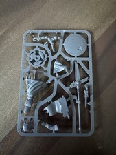 Warhammer 40k Tau Empire Ethereal On Hover Drone New on Sprue