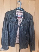 Joe Brown Women's Blue Leather