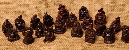 Vintage resin laughing - 20,