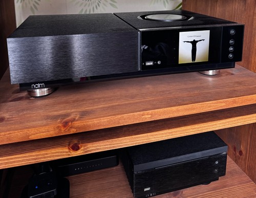 Naim uniti nova with - nova,