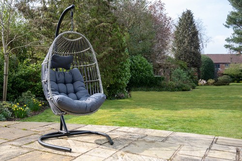 Hanging egg chair - hanging,