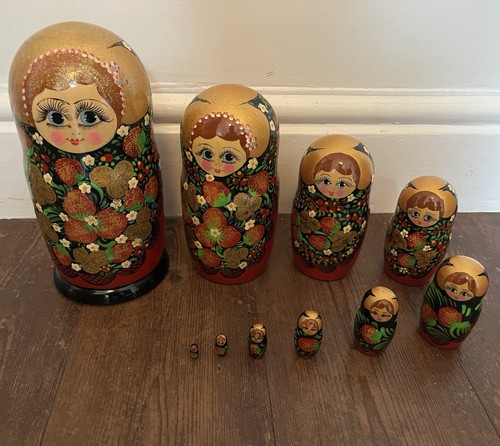 Russian matroyshka dolls - russian, |