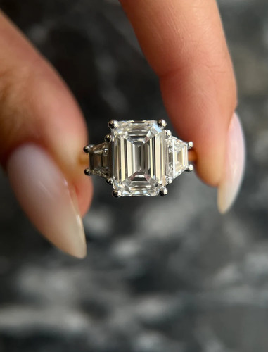 Igi 00ct vvs2 lab - 5.00ct, grown