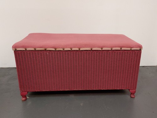 Vintage lloyd loom lusty - loom,