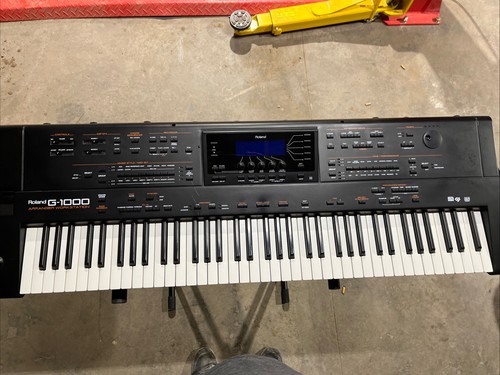 Rolland 1000 arranger - g-1000,
