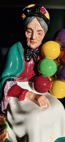 Royal doulton figurine - figurine, the