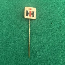 Vintage IH International Harvester enamel Stickpin badge tractor Farm Farming