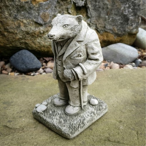 Badger stone statue - statue, wind