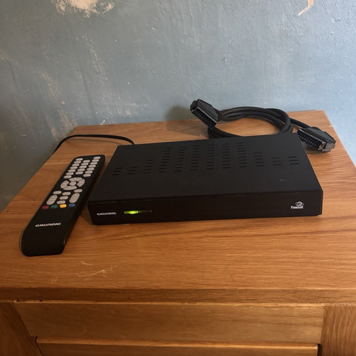 Grundig freesat set - freesat, set-top