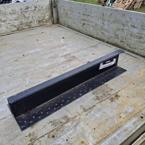 Catnic lintel 1000 900 - ch,