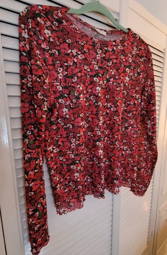Red and raspberry pink floral - pink,